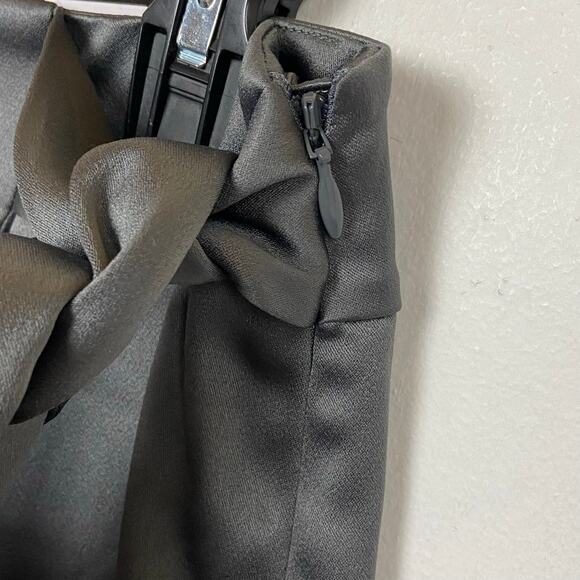 NWT White House Black Market WHBM Silver Satin Wrap Tapered Ankle Pant Size 0 - Picture 3 of 14